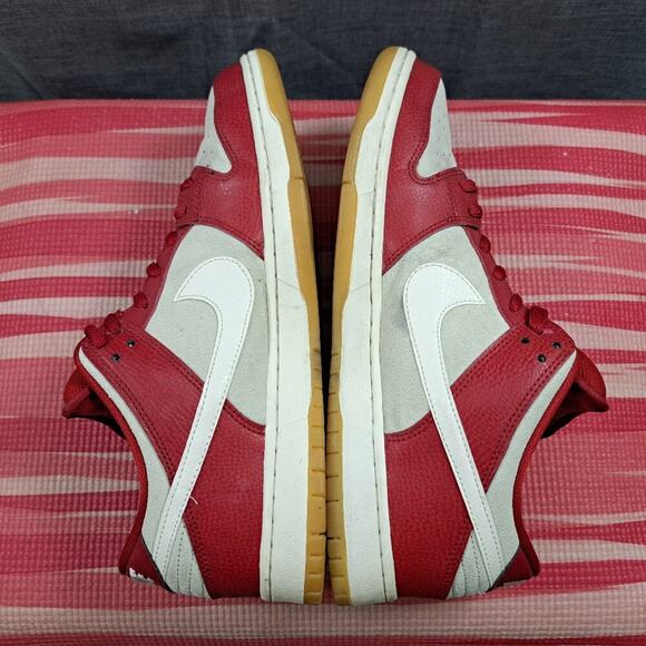 Size 12 - Nike Dunk Pro SB Low Valentines Day Men 304292-612 - Picture 10 of 16